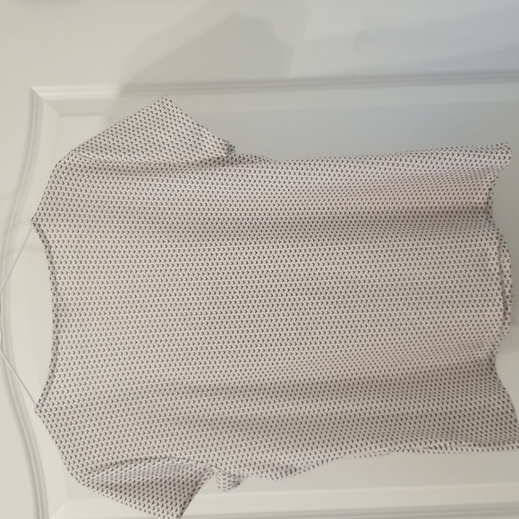 Candies Square Neck Short Sleeve Pull Over Top - Picture 4 of 8